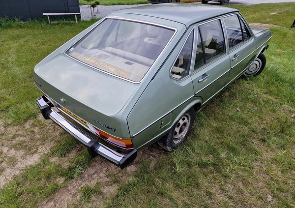 Volkswagen Passat cena 25900 przebieg: 78574, rok produkcji 1977 z Gniezno małe 529